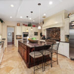 Do Dementia Patients Do Better at Home or in a Nursing Home?